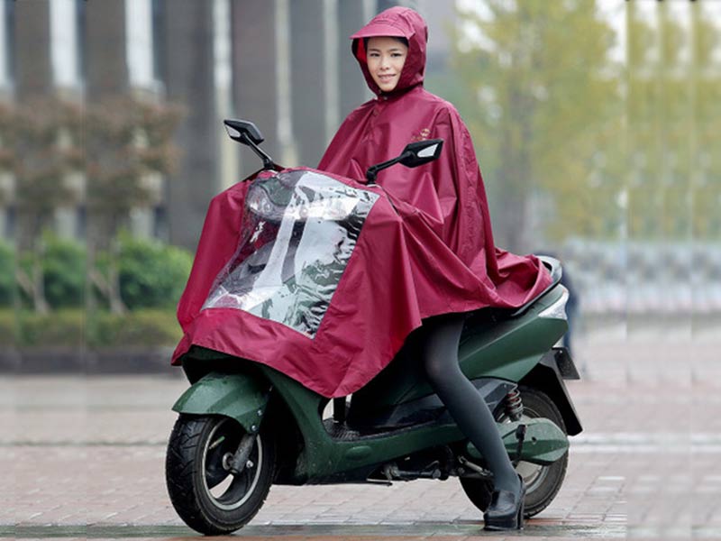 Xưởng sản xuất Áo Mưa VIP in logo